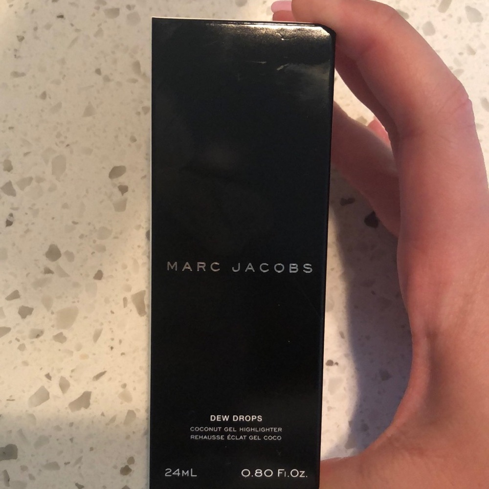 Discontinued and extremely popular Marc Jacobs dew drops!
